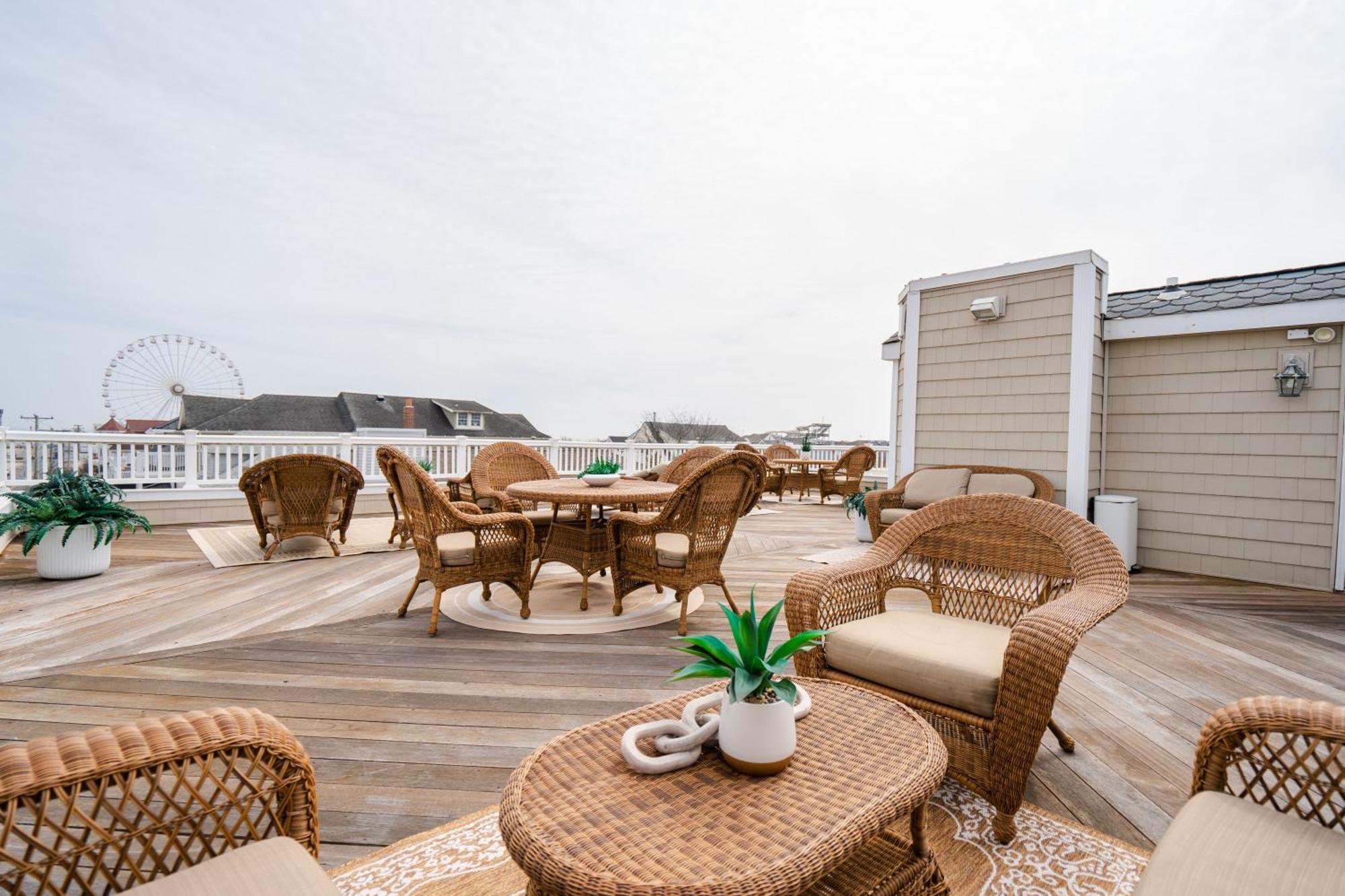 Coastal Chateau Ocean City Esterno foto
